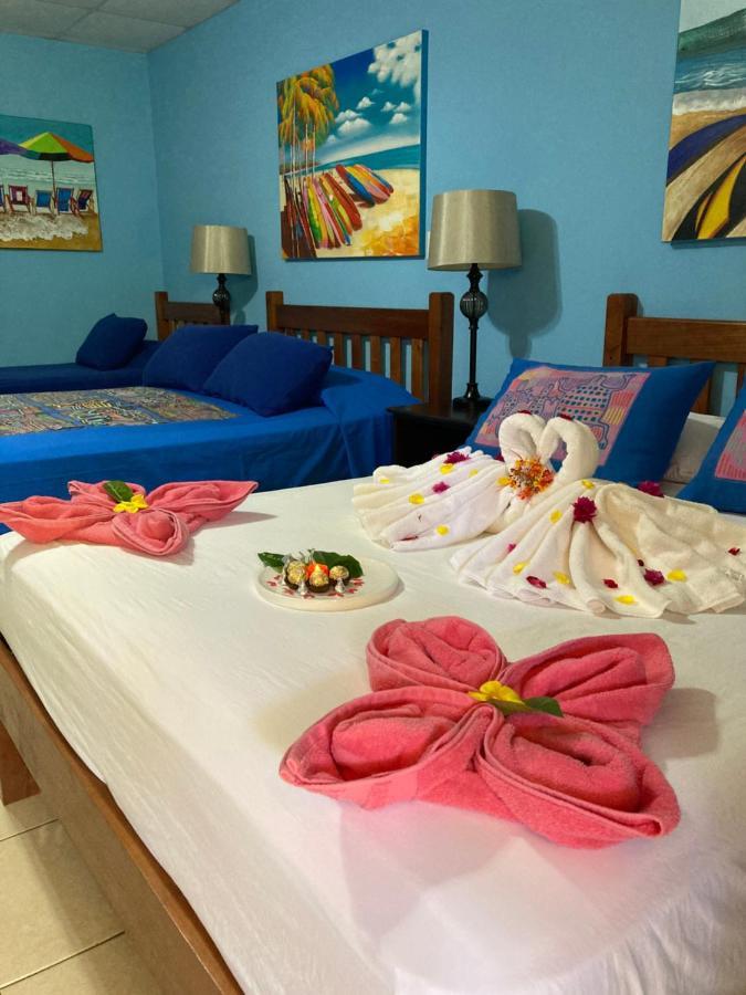 Las Lajas Beach Resort Extérieur photo